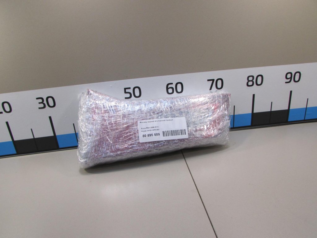 Фонарь задний внутренний правый