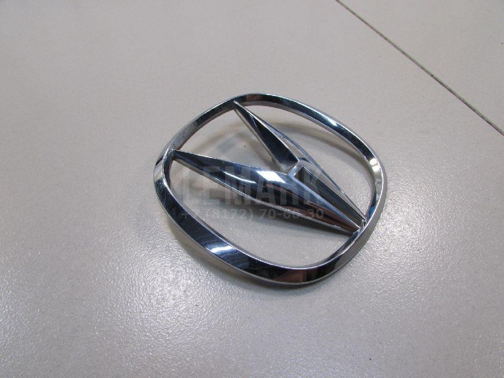 Эмблема на крышку багажника