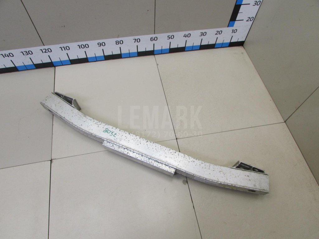 Усилитель заднего бампера