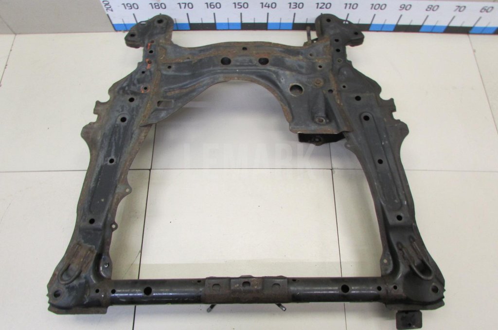 Балка подмоторная