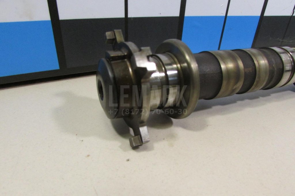 Распредвал впускной