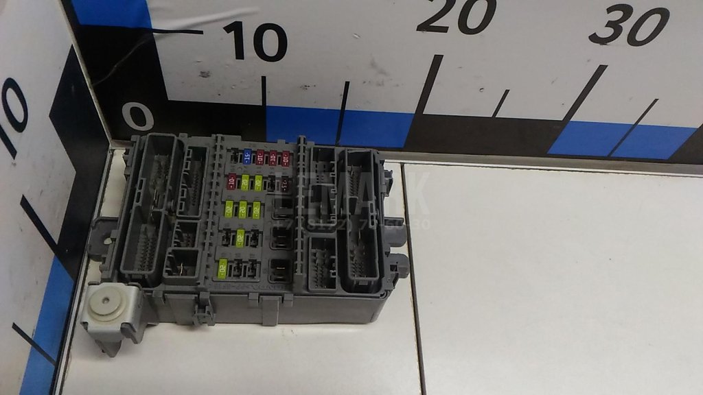 Блок предохранителей