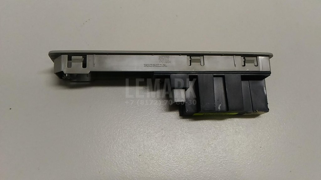 Блок кнопок для  Audi A3 [8PA] Sportback 2004-2013