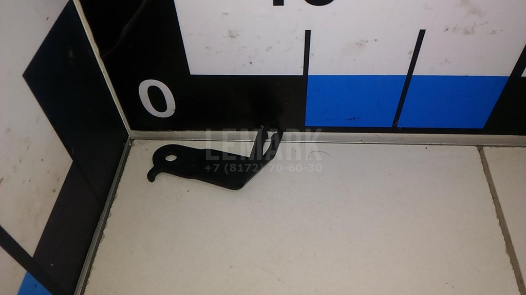 Кронштейн датчика ABS