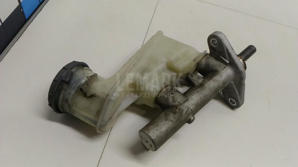 Цилиндр тормозной главный