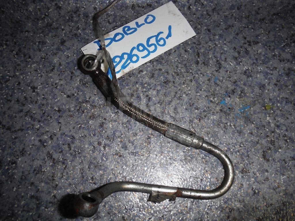 Трубка турбокомпрессора (турбины)