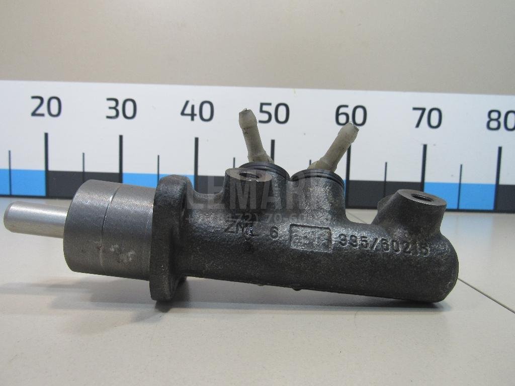 Цилиндр тормозной главный