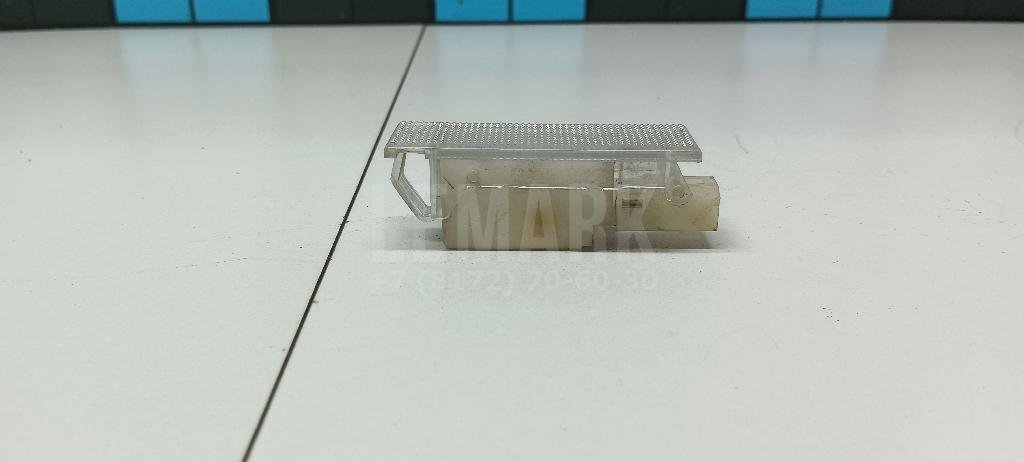 Плафон салонный