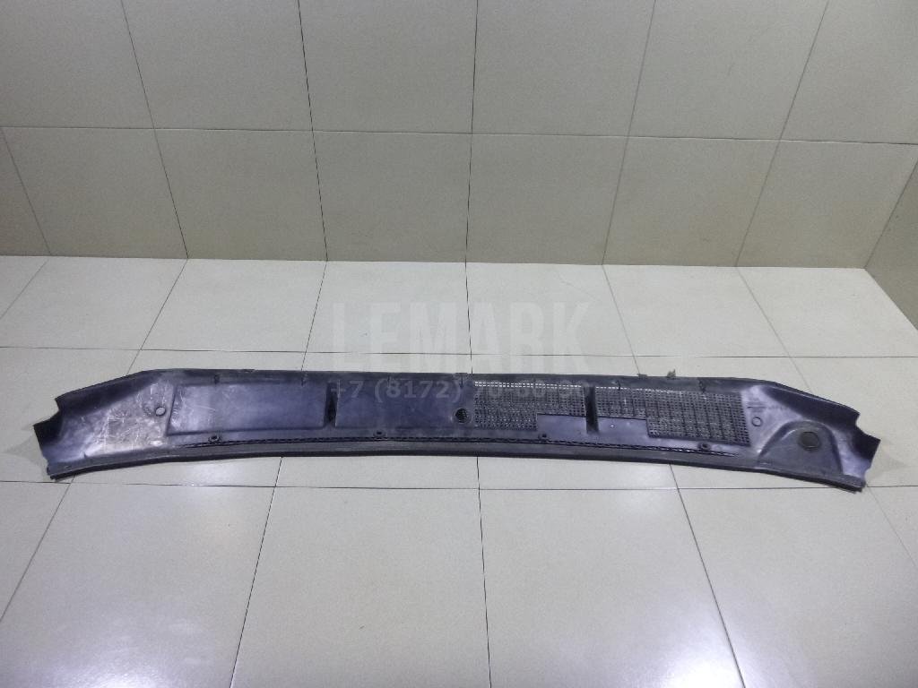 Решетка стеклооч. (планка под лобовое стекло)