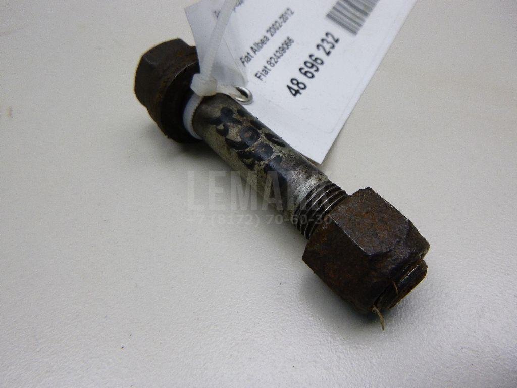 Болт переднего амортизатора