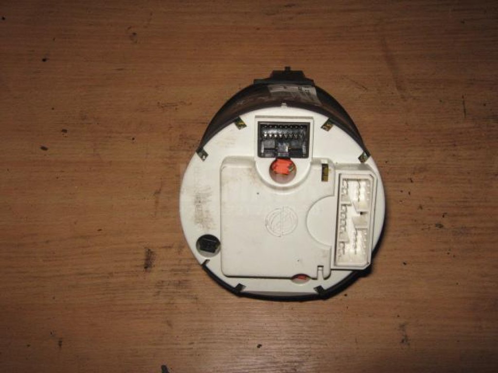 Тахометр для  Audi A4 [B8] 2007-2015