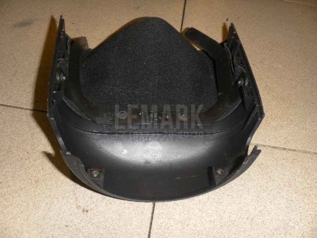 Кожух рулевой колонки верхний