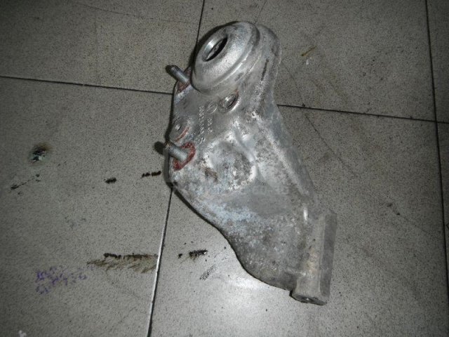 Кронштейн (сопут. товар)