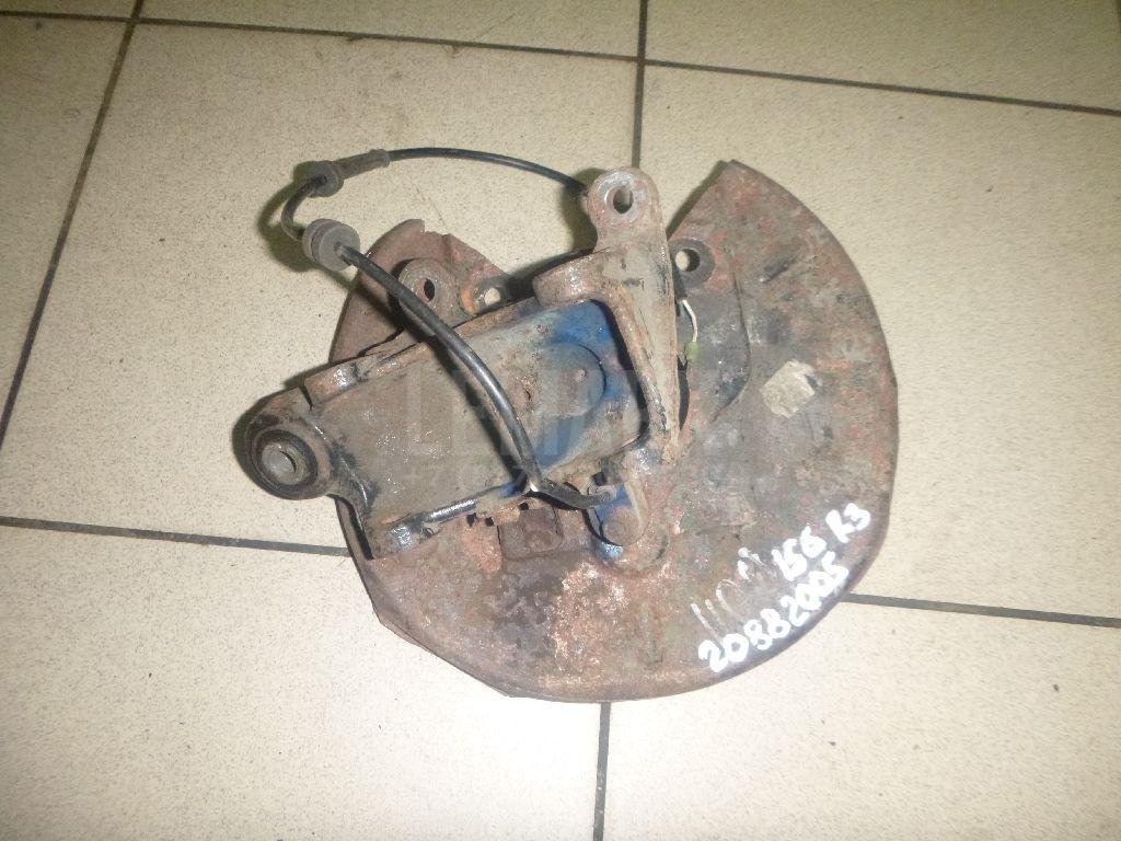 Кулак поворотный задний правый