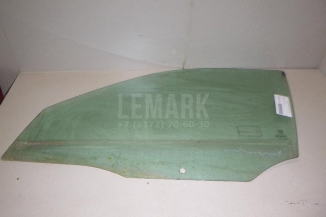 Стекло двери передней левой