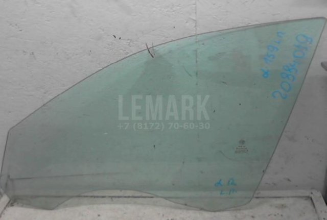 Стекло двери передней левой
