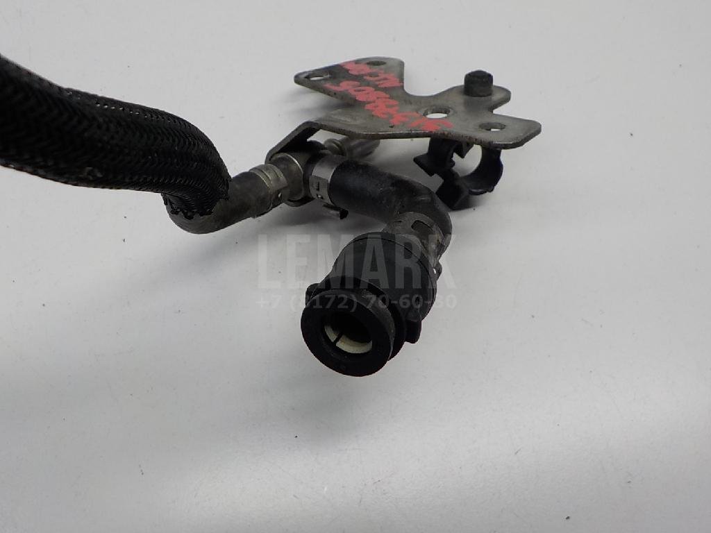 Трубка топливная