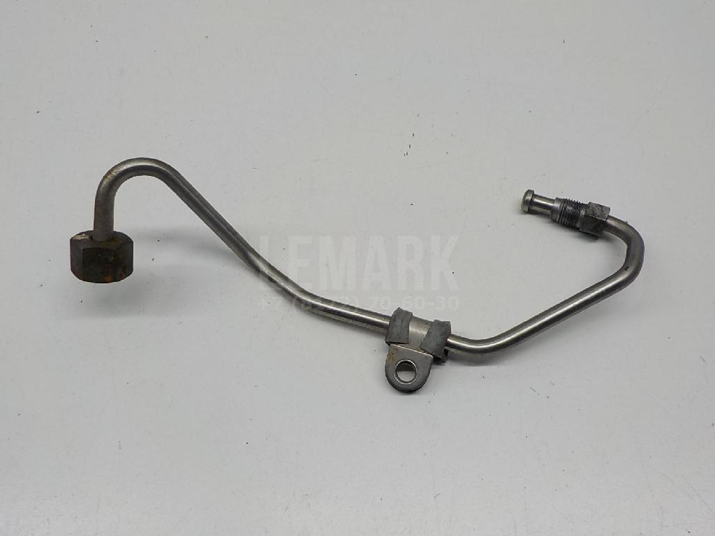 Трубка топливная