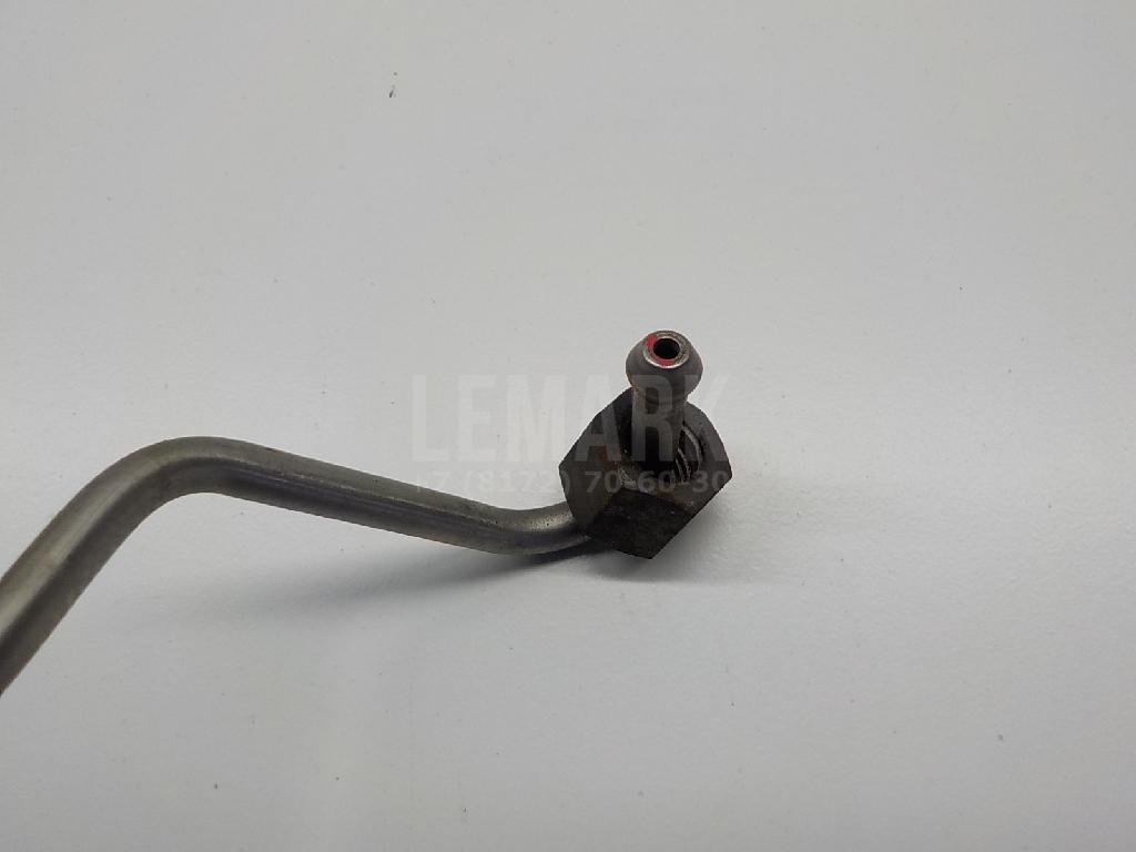 Трубка топливная