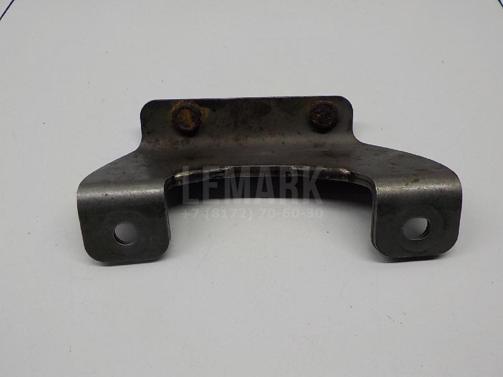 Кронштейн глушителя