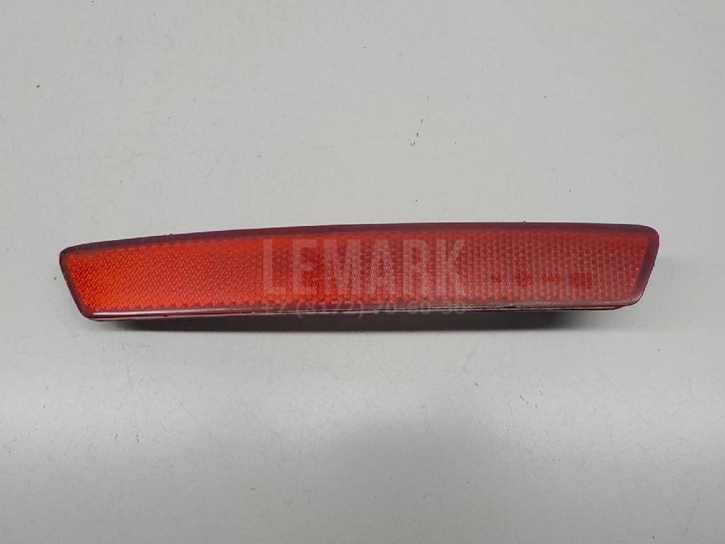 Отражатель в бампер задний левый