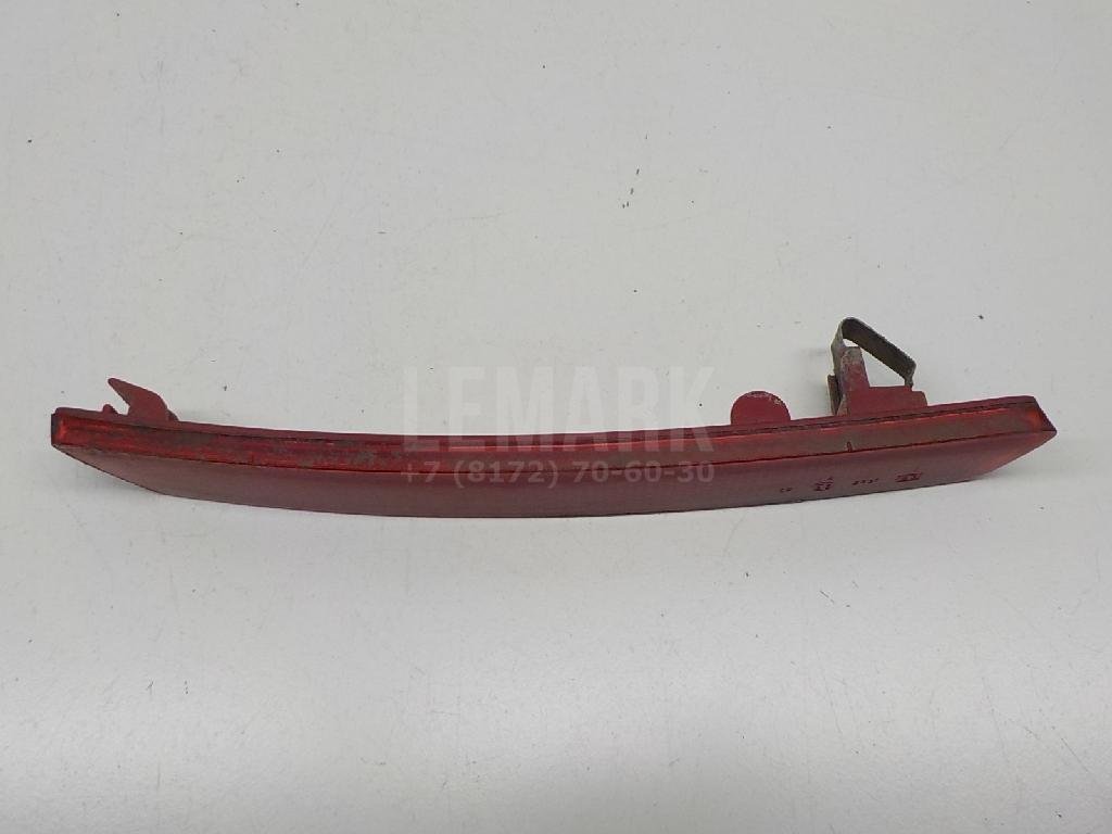 Отражатель в бампер задний левый