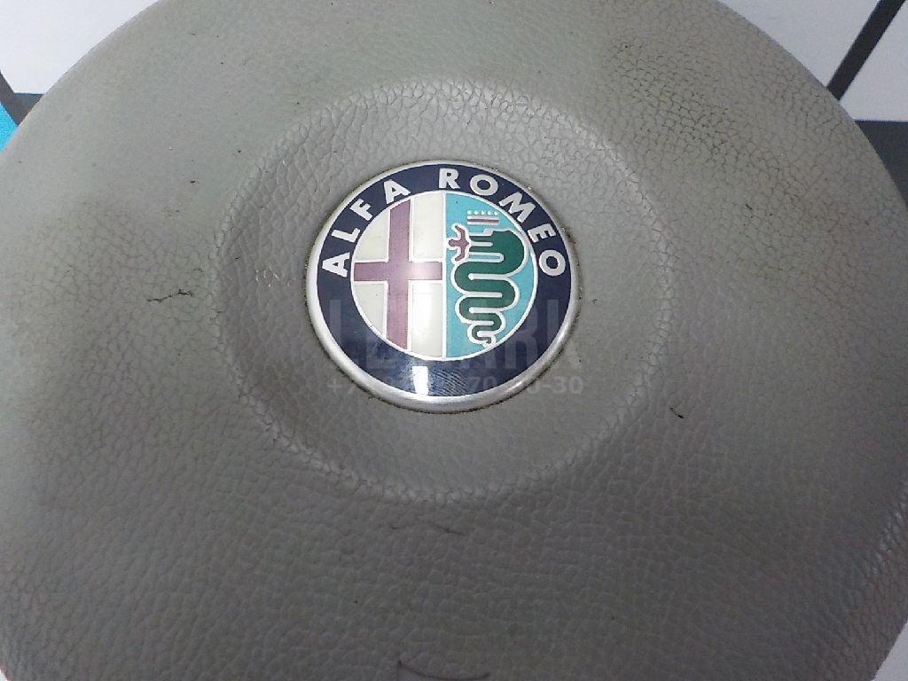 Подушка безопасности в рулевое колесо