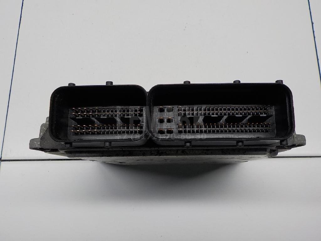 Блок управления двигателем