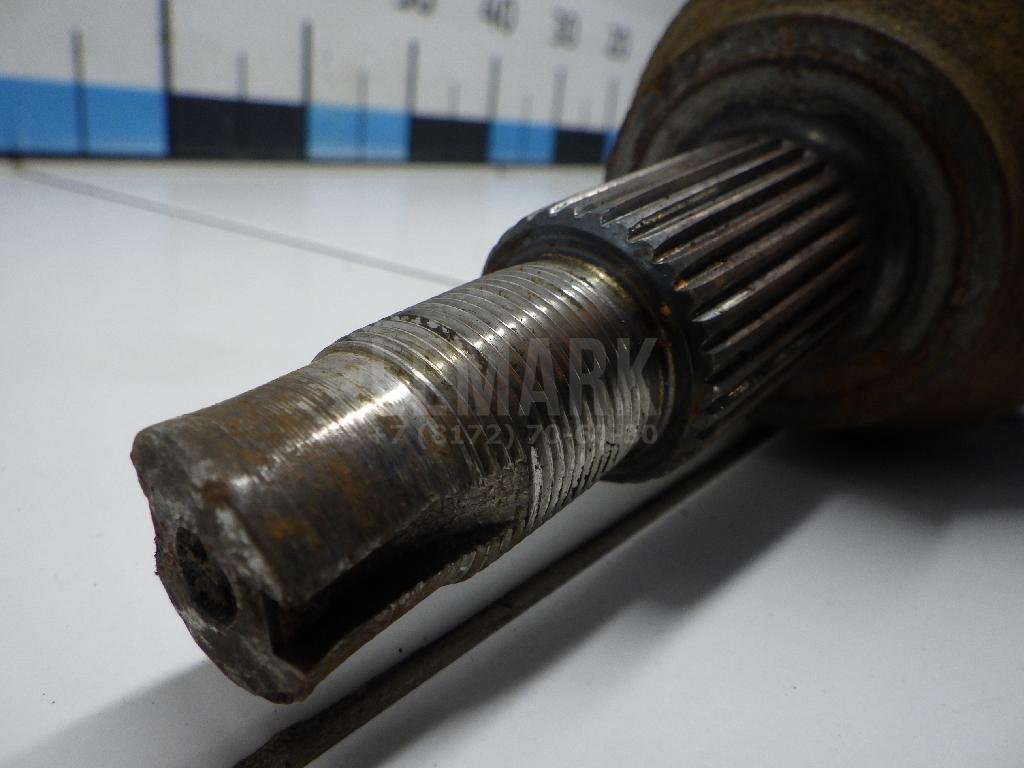 Полуось передняя левая