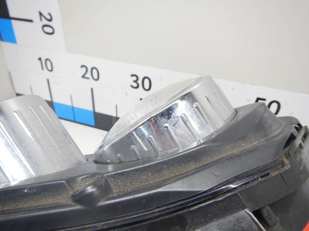 Фара правая для  Audi A4 [B9] 2015