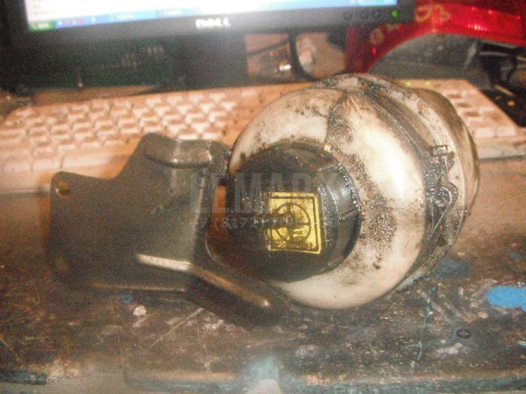 Бачок гидроусилителя для  Audi A5/S5 [8F] Cabrio 2010-2016