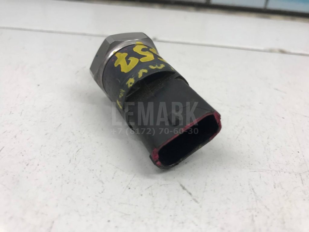 Датчик давления топлива