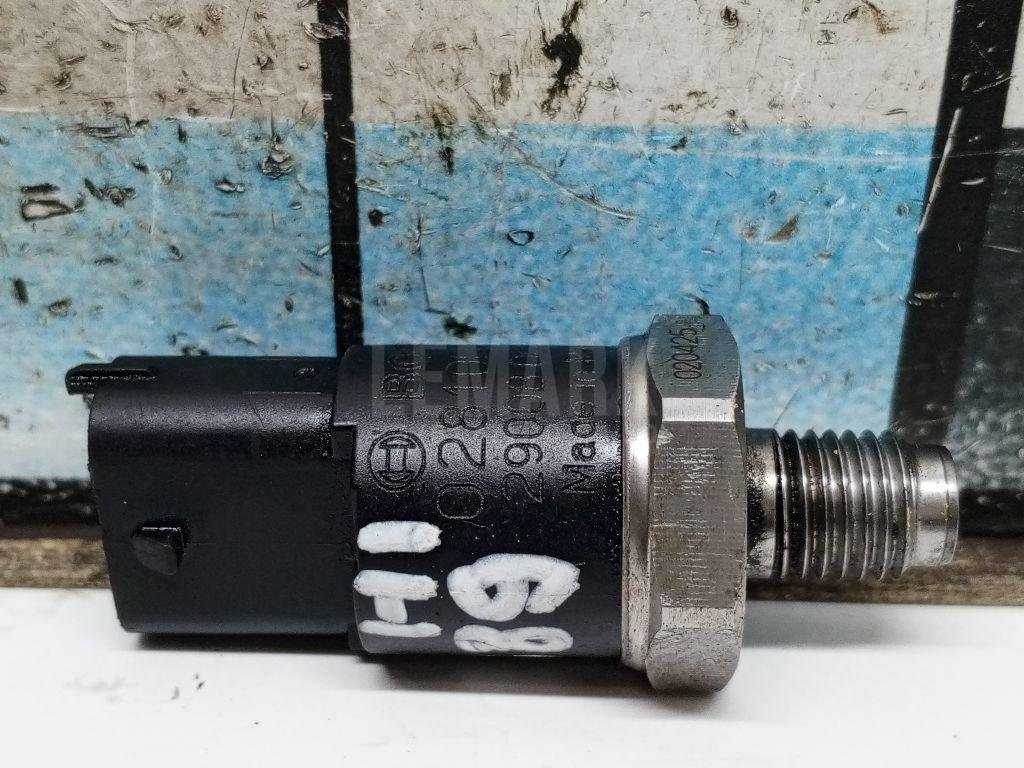 Датчик давления топлива