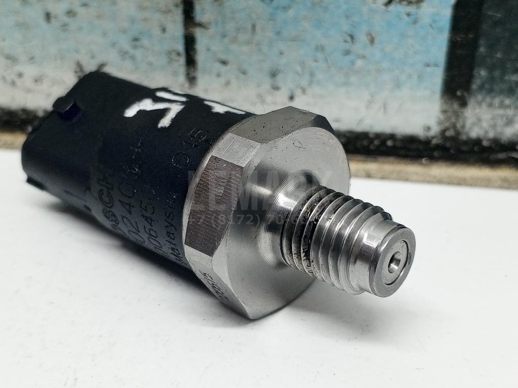 Датчик давления топлива