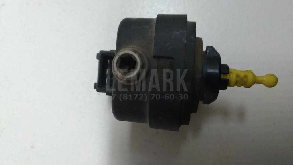 Моторчик корректора фары