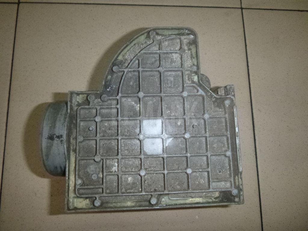 Расходомер воздуха (массметр) для  Audi A1 (8X) 2010-2018