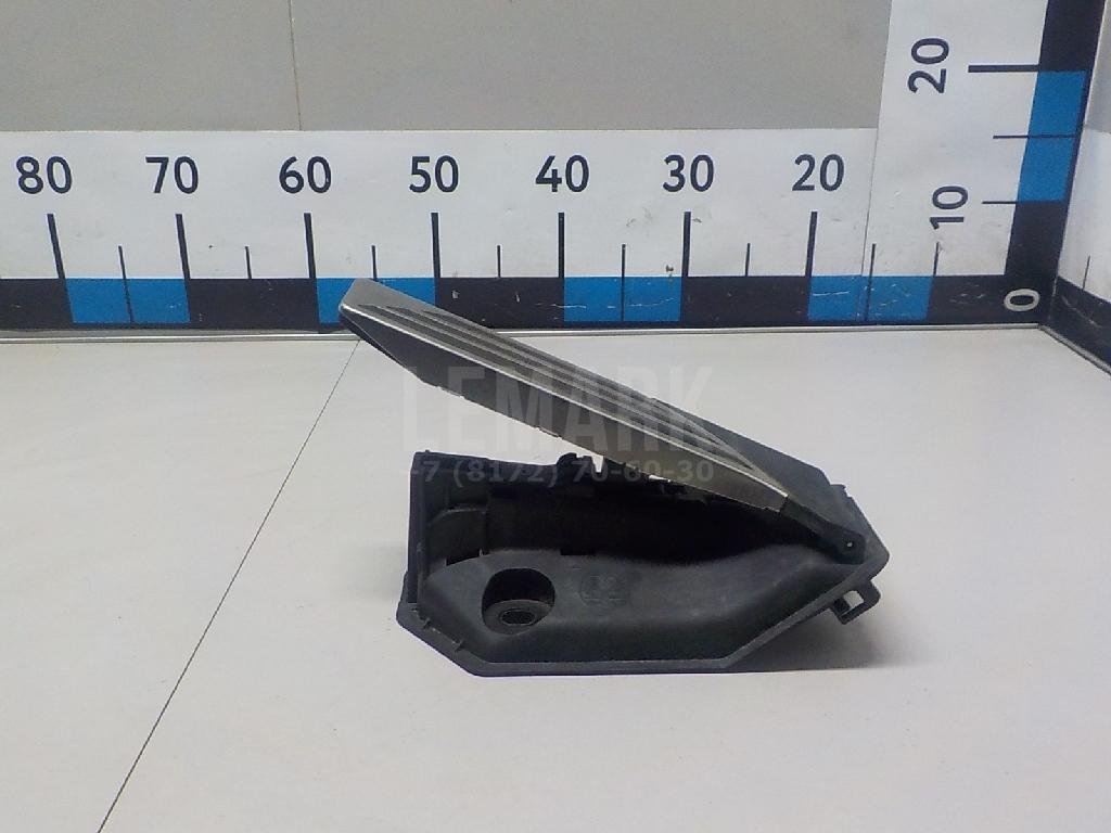 Педаль газа