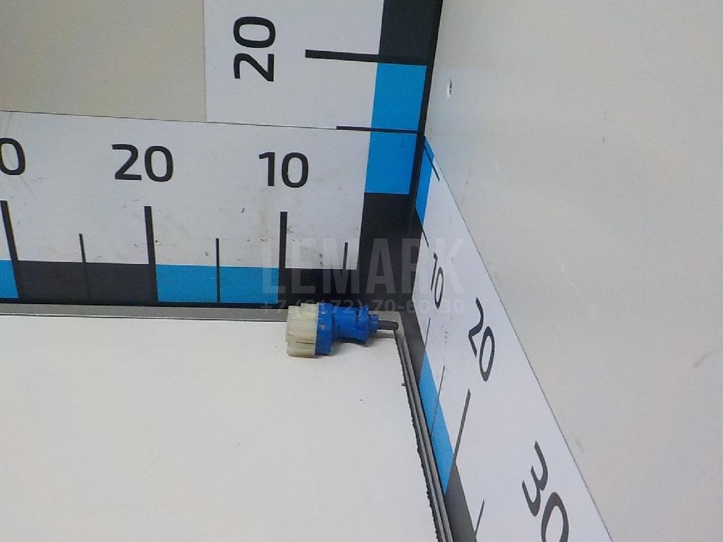 Датчик включения стопсигнала