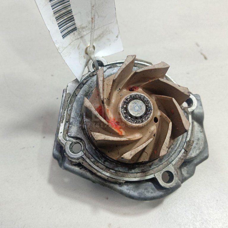 Насос водяной (помпа)