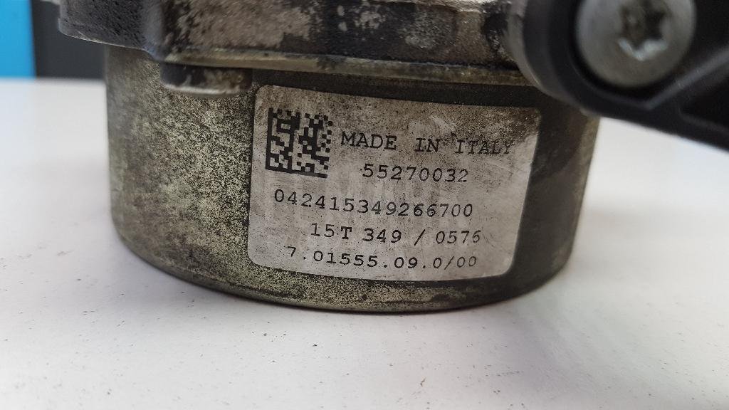 Насос вакуумный