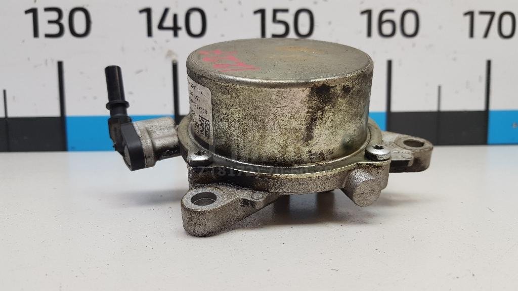 Насос вакуумный