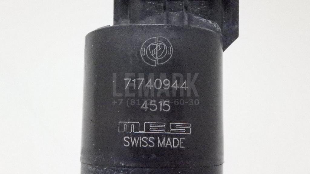 Насос омывателя фар