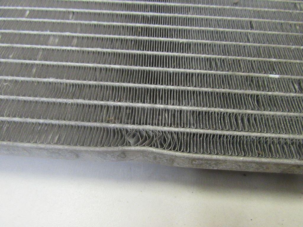 Радиатор кондиционера (конденсер)