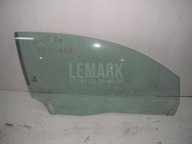 Стекло двери передней правой