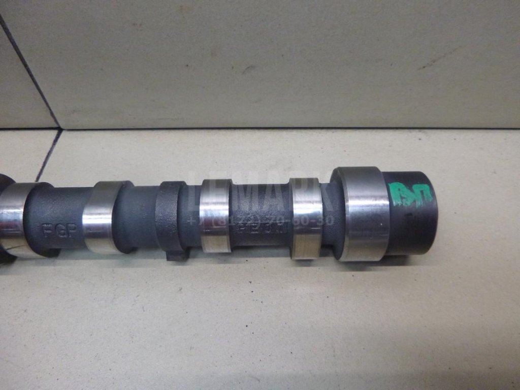 Распредвал выпускной для  Audi A4 [B9] 2015