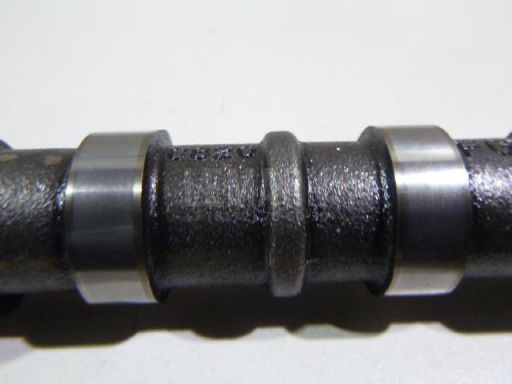 Распредвал впускной