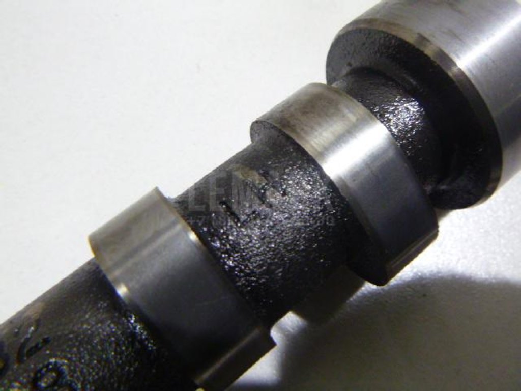 Распредвал впускной