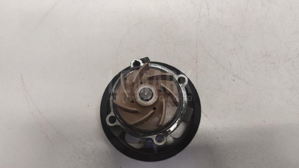 Насос водяной (помпа)