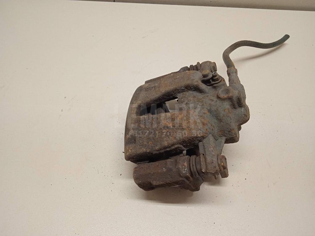 Суппорт тормозной передний правый