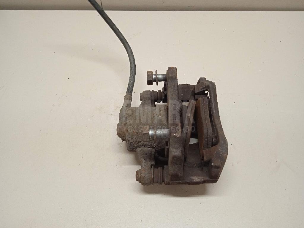 Суппорт тормозной передний правый